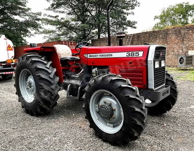 Massey Ferguson rental in Tractors and farm vehicles category